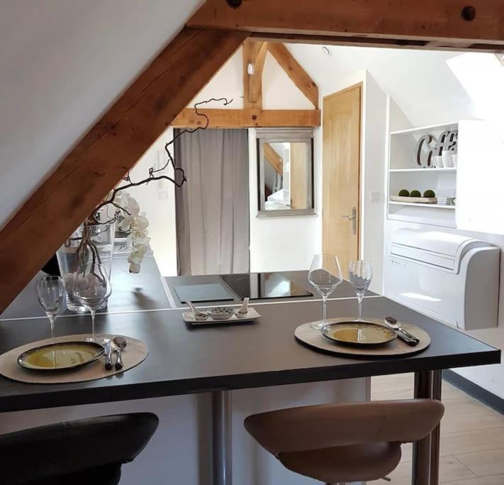 Appartement Adorable Petit Loft Clim Wifi Au Pied De La Cite à Sarlat Extérieur photo